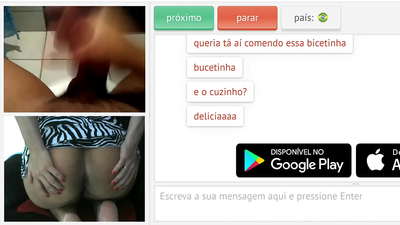 Les gens mariés aiment regarder des inconnus se masturber