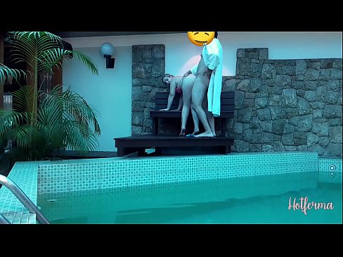 ❤️ Le patron invite la femme de chambre à la piscine, mais n'a pas pu résister à une chaude Fuck vidéo at porn fr.nudexxx.ru ❌️